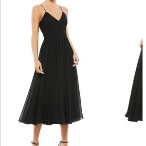 Mac Duggal Surplice Ruched Midi Dress